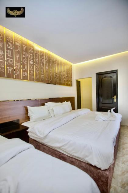 Comfort Sphinx Inn - image 30