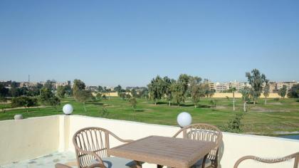 Golf Pyramids View - image 16