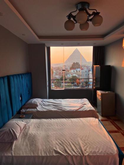 Pyramids new inn - image 11