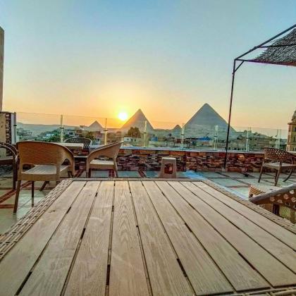 Pyramids new inn - image 8