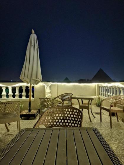 Star of Giza pyramids - image 12