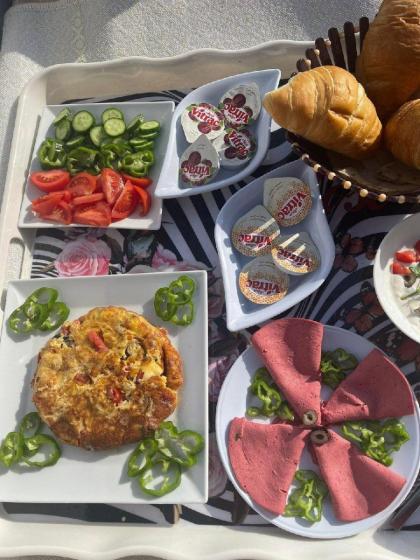 Star of Giza pyramids - image 24