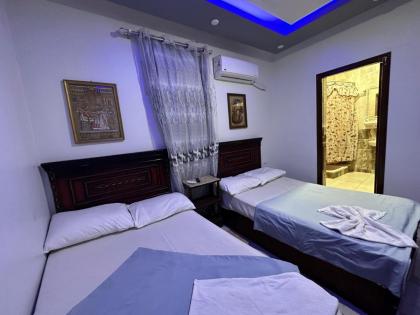 The storm pyramids view inn - image 9