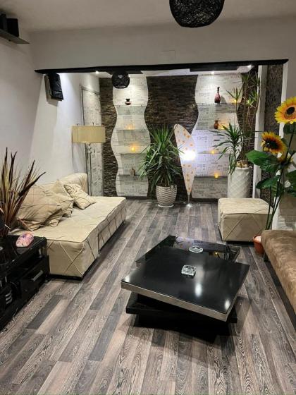 romantic home - image 2