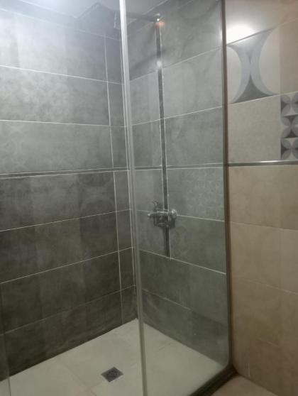 لاصحاب التميز شقة راقية في المهندسين بالقرب من جامعة الدول والنيل - image 8
