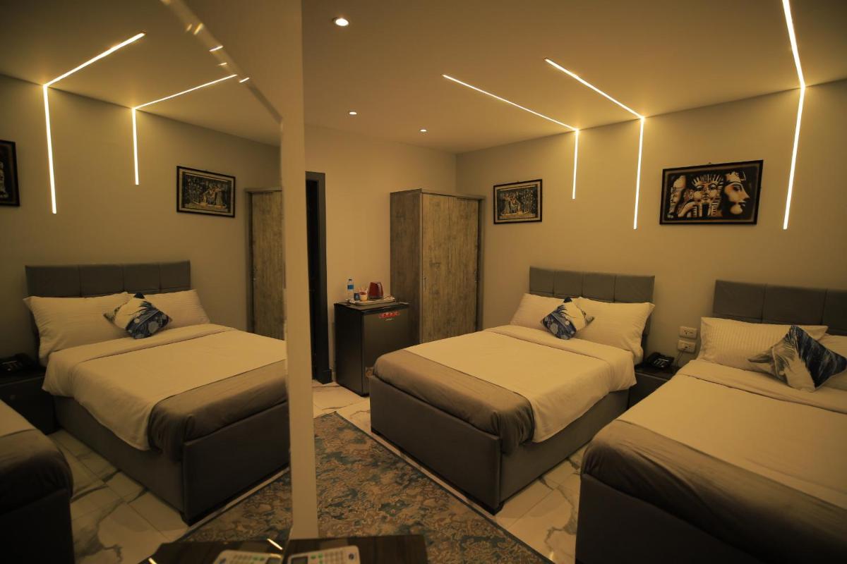 WOW Pyramids Inn - image 6