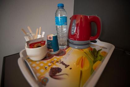 WOW Pyramids Inn - image 8